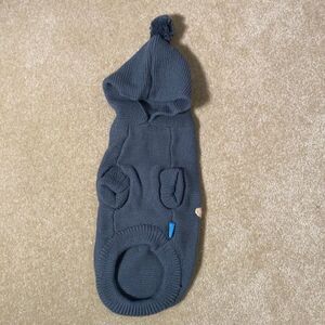 Dog Hooded Sweater Gray with Star design - XL NWT